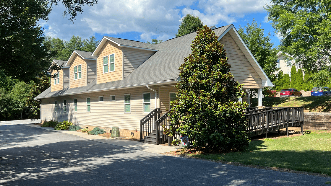 Side View Of Office 